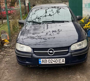 Синій Опель Омега, об'ємом двигуна 2.5 л та пробігом 258 тис. км за 1650 $, фото 1 на Automoto.ua