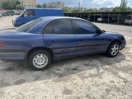 Опель Омега 1997 в Кривом Роге на Automoto.ua Синий Опель Омега, объемом двигателя 2 л и пробегом 200 тыс. км за 1250 $, фото 1 на Automoto.ua