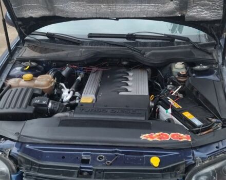 Синій Опель Омега, об'ємом двигуна 2.5 л та пробігом 18 тис. км за 4000 $, фото 1 на Automoto.ua