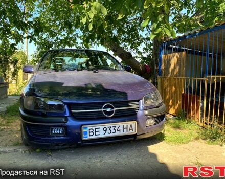 Синій Опель Омега, об'ємом двигуна 2.5 л та пробігом 300 тис. км за 2500 $, фото 1 на Automoto.ua