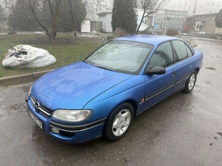 Синий Опель Омега, объемом двигателя 2 л и пробегом 400 тыс. км за 1400 $, фото 1 на Automoto.ua