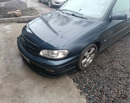 Синий Опель Омега, объемом двигателя 2.5 л и пробегом 250 тыс. км за 2200 $, фото 1 на Automoto.ua