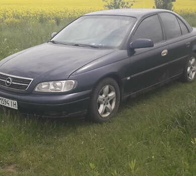 Синій Опель Омега, об'ємом двигуна 2.2 л та пробігом 500 тис. км за 1750 $, фото 1 на Automoto.ua