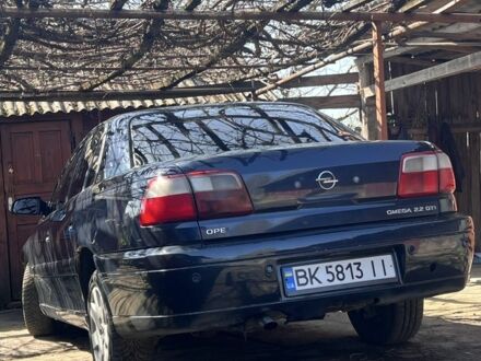 Опель Омега 2001 у Рівному на Automoto.ua Синій Опель Омега, об'ємом двигуна 2.2 л та пробігом 470 тис. км за 2500 $, фото 1 на Automoto.ua