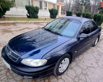 Синий Опель Омега, объемом двигателя 2.2 л и пробегом 530 тыс. км за 2999 $, фото 1 на Automoto.ua