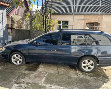 Опель Омега 2003 в Черновцах на Automoto.ua Синий Опель Омега, объемом двигателя 2.2 л и пробегом 300 тыс. км за 2104 $, фото 1 на Automoto.ua