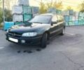 Зеленый Опель Омега, объемом двигателя 2 л и пробегом 250 тыс. км за 2350 $, фото 3 на Automoto.ua