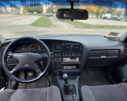 Опель Омега 1992 в Киеве на Automoto.ua Зеленый Опель Омега, объемом двигателя 2 л и пробегом 280 тыс. км за 1300 $, фото 12 на Automoto.ua
