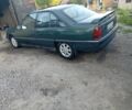 Опель Омега 1992 у Бердичеве на Automoto.ua Зелений Опель Омега, об'ємом двигуна 2 л та пробігом 400 тис. км за 1250 $, фото 2 на Automoto.ua