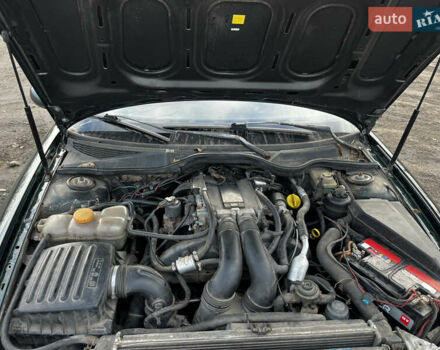 Зелений Опель Омега, об'ємом двигуна 2.96 л та пробігом 300 тис. км за 1350 $, фото 23 на Automoto.ua