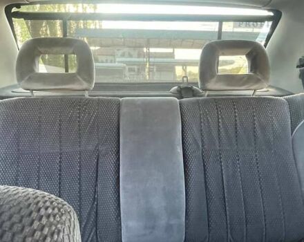 Зеленый Опель Омега, объемом двигателя 2 л и пробегом 190 тыс. км за 2200 $, фото 7 на Automoto.ua