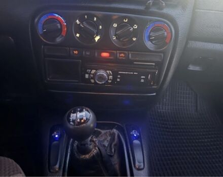 Зеленый Опель Омега, объемом двигателя 2 л и пробегом 372 тыс. км за 1400 $, фото 3 на Automoto.ua