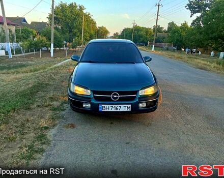 Зелений Опель Омега, об'ємом двигуна 2 л та пробігом 230 тис. км за 2300 $, фото 8 на Automoto.ua