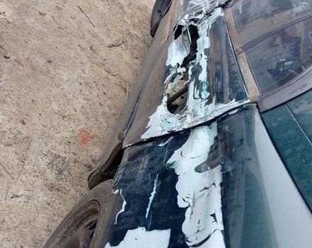 Зелений Опель Омега, об'ємом двигуна 3 л та пробігом 380 тис. км за 1200 $, фото 3 на Automoto.ua