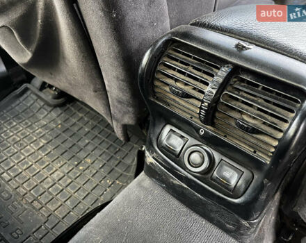 Зелений Опель Омега, об'ємом двигуна 2.96 л та пробігом 300 тис. км за 1350 $, фото 18 на Automoto.ua