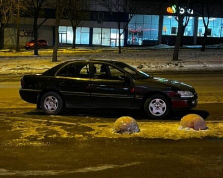 Зелений Опель Омега, об'ємом двигуна 3 л та пробігом 3 тис. км за 1000 $, фото 1 на Automoto.ua