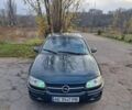 Зеленый Опель Омега, объемом двигателя 2 л и пробегом 280 тыс. км за 1950 $, фото 1 на Automoto.ua