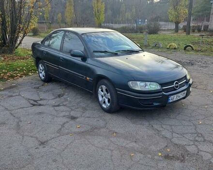 Зеленый Опель Омега, объемом двигателя 2 л и пробегом 280 тыс. км за 1950 $, фото 7 на Automoto.ua