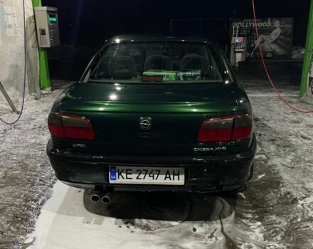 Зелений Опель Омега, об'ємом двигуна 3 л та пробігом 3 тис. км за 1000 $, фото 2 на Automoto.ua