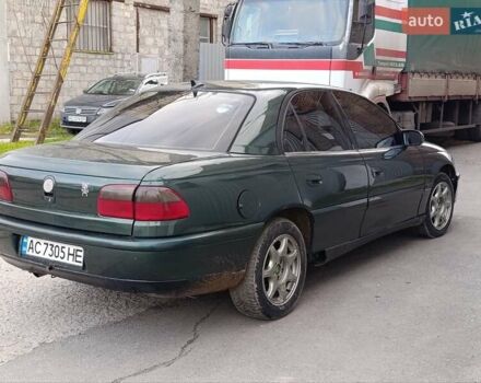 Зеленый Опель Омега, объемом двигателя 2 л и пробегом 321 тыс. км за 1100 $, фото 6 на Automoto.ua