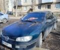 Зеленый Опель Омега, объемом двигателя 2 л и пробегом 345 тыс. км за 900 $, фото 1 на Automoto.ua