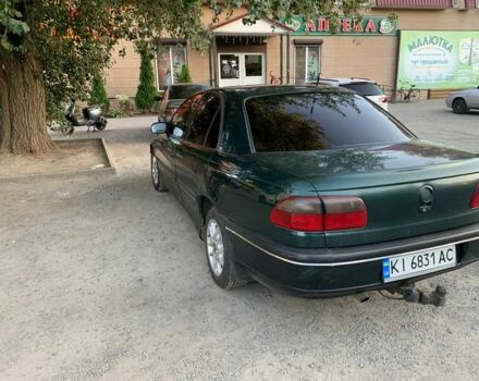 Зеленый Опель Омега, объемом двигателя 2 л и пробегом 300 тыс. км за 1600 $, фото 5 на Automoto.ua