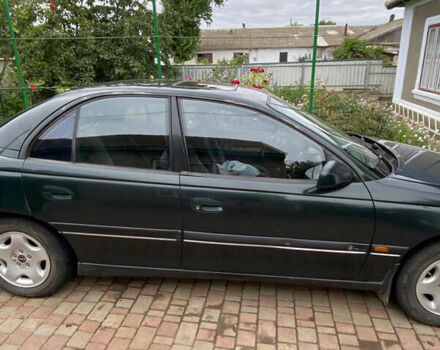 Зеленый Опель Омега, объемом двигателя 2 л и пробегом 482 тыс. км за 2500 $, фото 1 на Automoto.ua