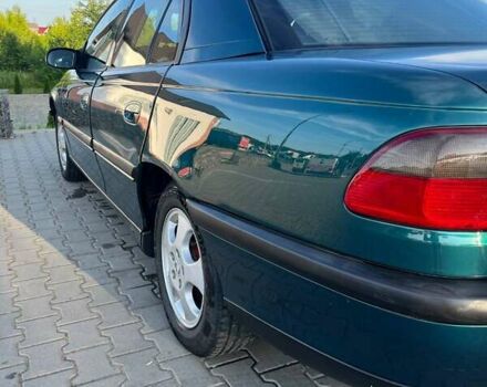 Зеленый Опель Омега, объемом двигателя 2 л и пробегом 190 тыс. км за 2200 $, фото 14 на Automoto.ua