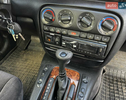 Зелений Опель Омега, об'ємом двигуна 2.96 л та пробігом 300 тис. км за 1350 $, фото 19 на Automoto.ua