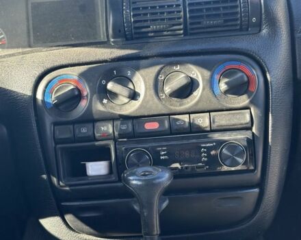 Зеленый Опель Омега, объемом двигателя 2 л и пробегом 200 тыс. км за 850 $, фото 7 на Automoto.ua