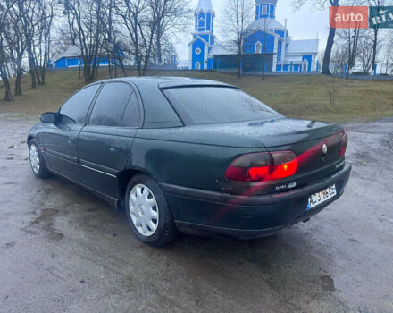 Зелений Опель Омега, об'ємом двигуна 2 л та пробігом 370 тис. км за 1250 $, фото 3 на Automoto.ua