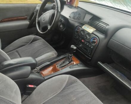 Зеленый Опель Омега, объемом двигателя 2.5 л и пробегом 140 тыс. км за 1100 $, фото 7 на Automoto.ua