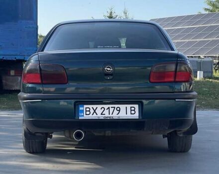 Зеленый Опель Омега, объемом двигателя 2 л и пробегом 300 тыс. км за 1800 $, фото 5 на Automoto.ua
