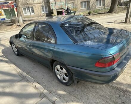 Зеленый Опель Омега, объемом двигателя 2 л и пробегом 302 тыс. км за 3000 $, фото 3 на Automoto.ua