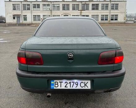 Зелений Опель Омега, об'ємом двигуна 2 л та пробігом 230 тис. км за 1400 $, фото 3 на Automoto.ua
