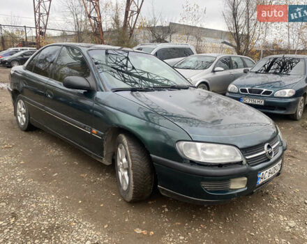 Зелений Опель Омега, об'ємом двигуна 2 л та пробігом 300 тис. км за 1300 $, фото 4 на Automoto.ua