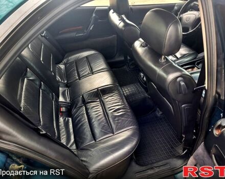 Зеленый Опель Омега, объемом двигателя 2 л и пробегом 350 тыс. км за 2100 $, фото 6 на Automoto.ua