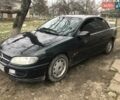 Зеленый Опель Омега, объемом двигателя 2.5 л и пробегом 480 тыс. км за 2400 $, фото 2 на Automoto.ua