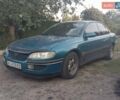Зеленый Опель Омега, объемом двигателя 2 л и пробегом 300 тыс. км за 1700 $, фото 1 на Automoto.ua