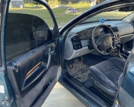 Зеленый Опель Омега, объемом двигателя 2 л и пробегом 300 тыс. км за 1800 $, фото 14 на Automoto.ua