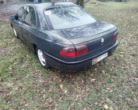 Зеленый Опель Омега, объемом двигателя 2 л и пробегом 355 тыс. км за 1300 $, фото 4 на Automoto.ua