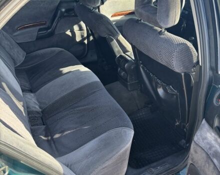 Зеленый Опель Омега, объемом двигателя 2.5 л и пробегом 300 тыс. км за 2500 $, фото 11 на Automoto.ua