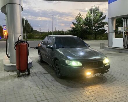 Зеленый Опель Омега, объемом двигателя 2 л и пробегом 360 тыс. км за 1450 $, фото 2 на Automoto.ua