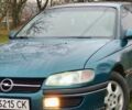 Зеленый Опель Омега, объемом двигателя 2 л и пробегом 377 тыс. км за 2500 $, фото 1 на Automoto.ua