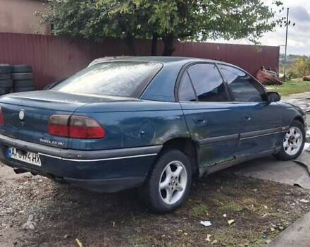 Зелений Опель Омега, об'ємом двигуна 2 л та пробігом 180 тис. км за 650 $, фото 4 на Automoto.ua