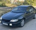 Зеленый Опель Омега, объемом двигателя 2 л и пробегом 200 тыс. км за 1504 $, фото 1 на Automoto.ua