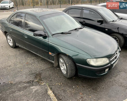 Зеленый Опель Омега, объемом двигателя 2 л и пробегом 350 тыс. км за 1500 $, фото 9 на Automoto.ua