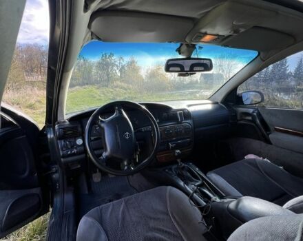 Зеленый Опель Омега, объемом двигателя 2.5 л и пробегом 333 тыс. км за 2300 $, фото 7 на Automoto.ua