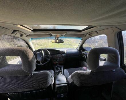 Зеленый Опель Омега, объемом двигателя 2.5 л и пробегом 333 тыс. км за 2300 $, фото 6 на Automoto.ua