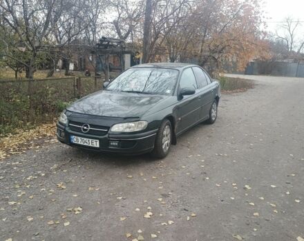 Зеленый Опель Омега, объемом двигателя 2 л и пробегом 375 тыс. км за 2800 $, фото 1 на Automoto.ua